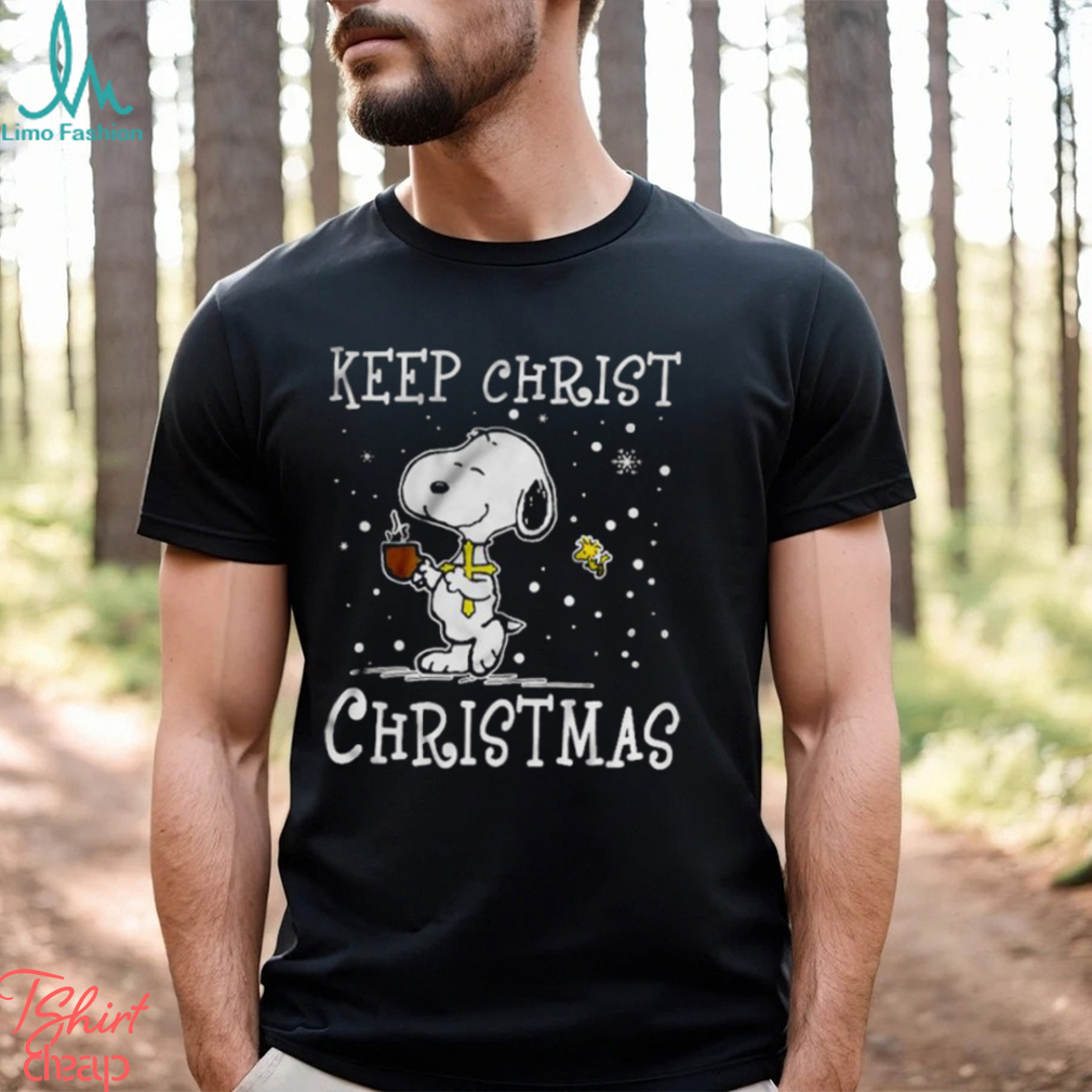Keep christ Christmas Snoopy hugs the Cross cute shirt Keep christ Christmas Snoopy hugs the Cross cute shirt