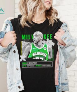 Khris Middleton Milwaukee Bucks basketball player pose paper gift shirt