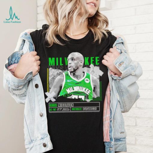 Khris Middleton Milwaukee Bucks basketball player pose paper gift shirt