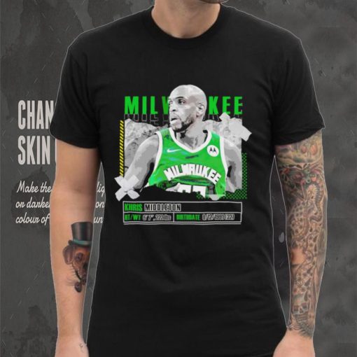 Khris Middleton Milwaukee Bucks basketball player pose paper gift shirt