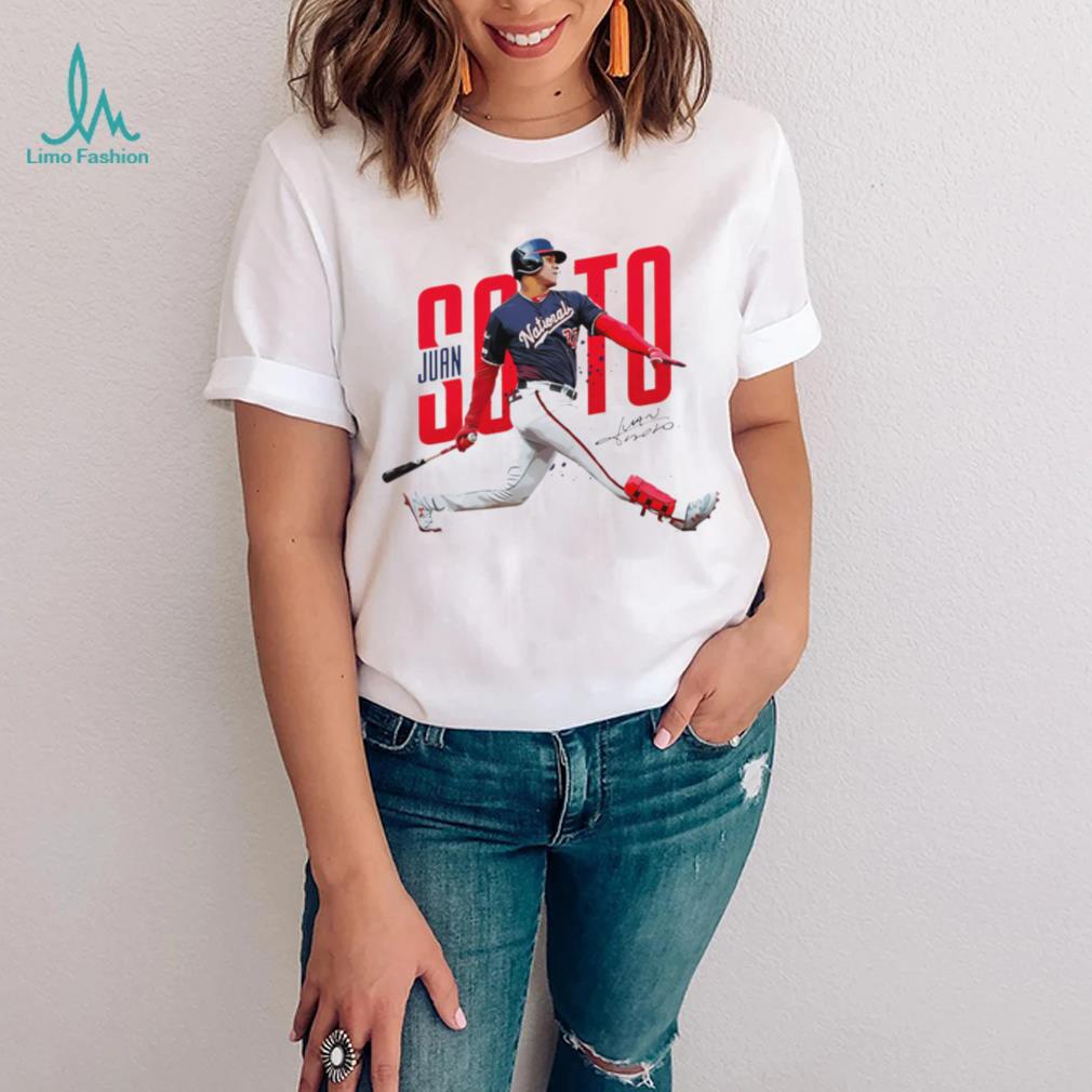 MLB Juan Soto number 22 New York Yankees baseball player action pose signature gift shirt MLB Juan Soto number 22 New York Yankees baseball player action pose signature gift shirt
