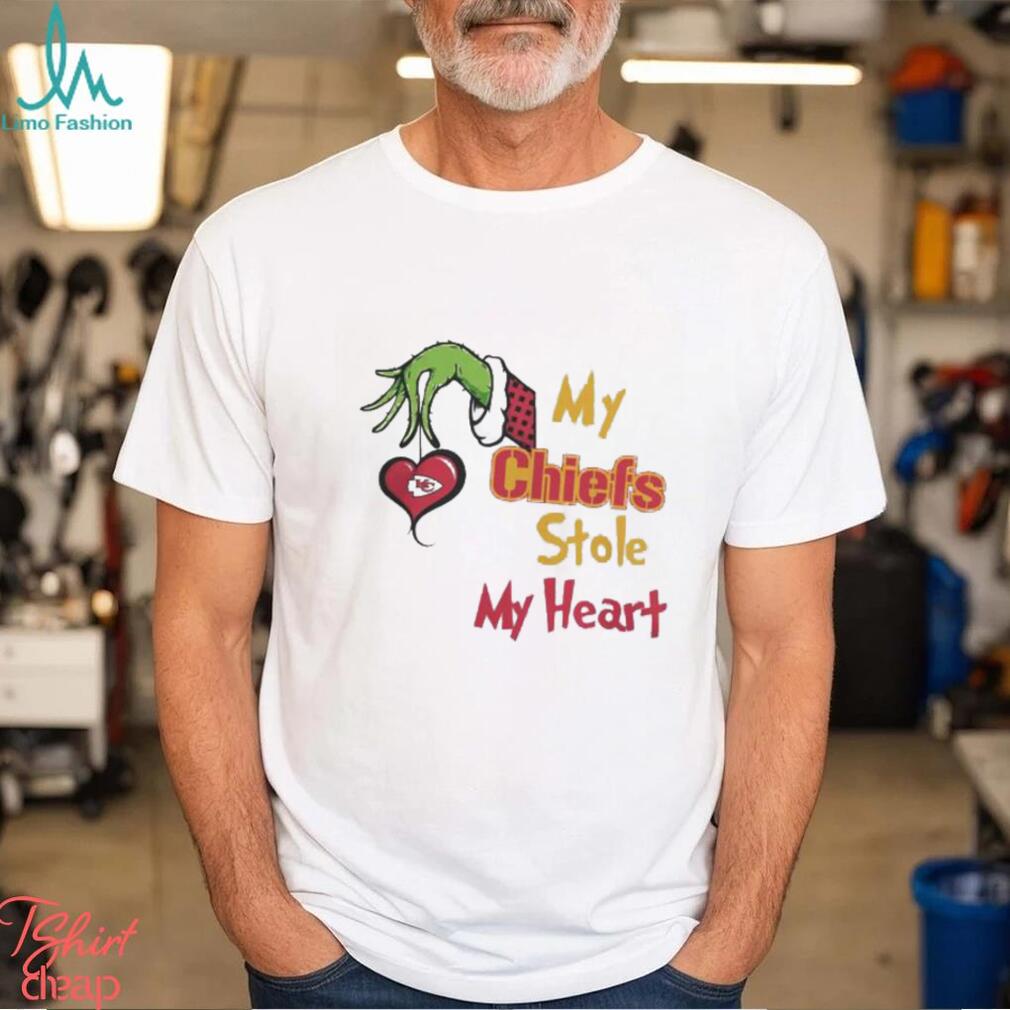 Merry Christmas Grinch NFL Kansas City Chiefs Team Stole My Heart Shirt Merry Christmas Grinch NFL Kansas City Chiefs Team Stole My Heart Shirt