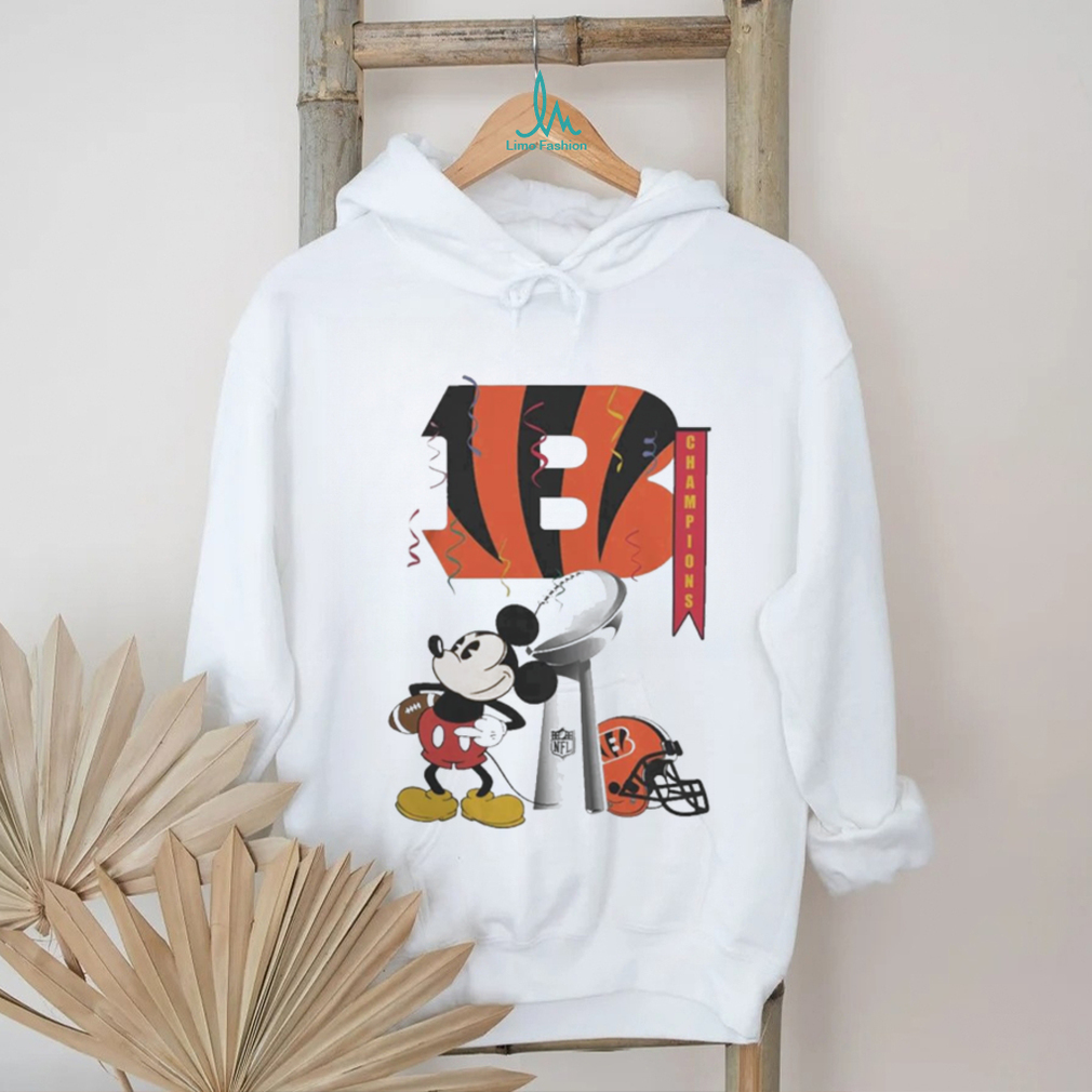 Mickey Mouse NFL Cincinnati Bengals Football Super Bowl Champions Helmet Logo T Shirt Mickey Mouse NFL Cincinnati Bengals Football Super Bowl Champions Helmet Logo T Shirt