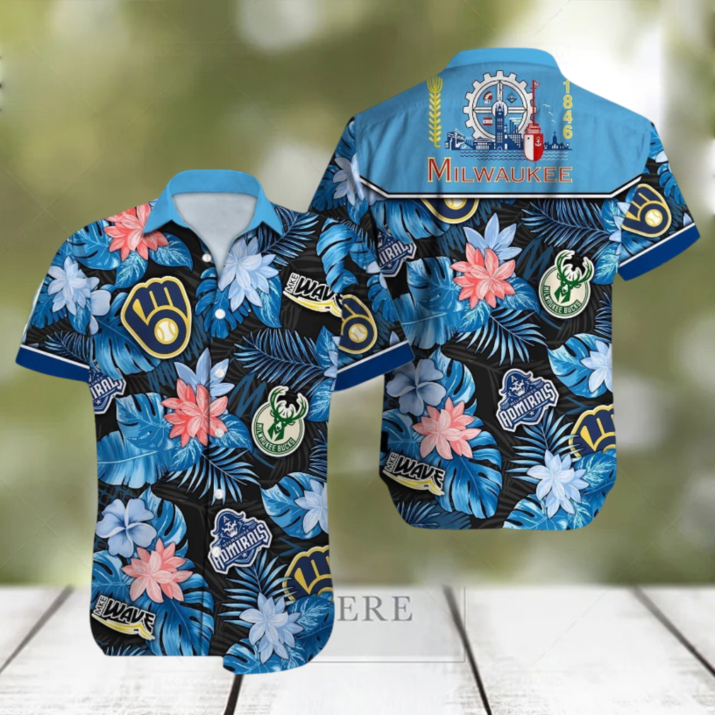 Milwaukee All Over Printed Hawaiian Shirt For Fans Milwaukee All Over Printed Hawaiian Shirt For Fans