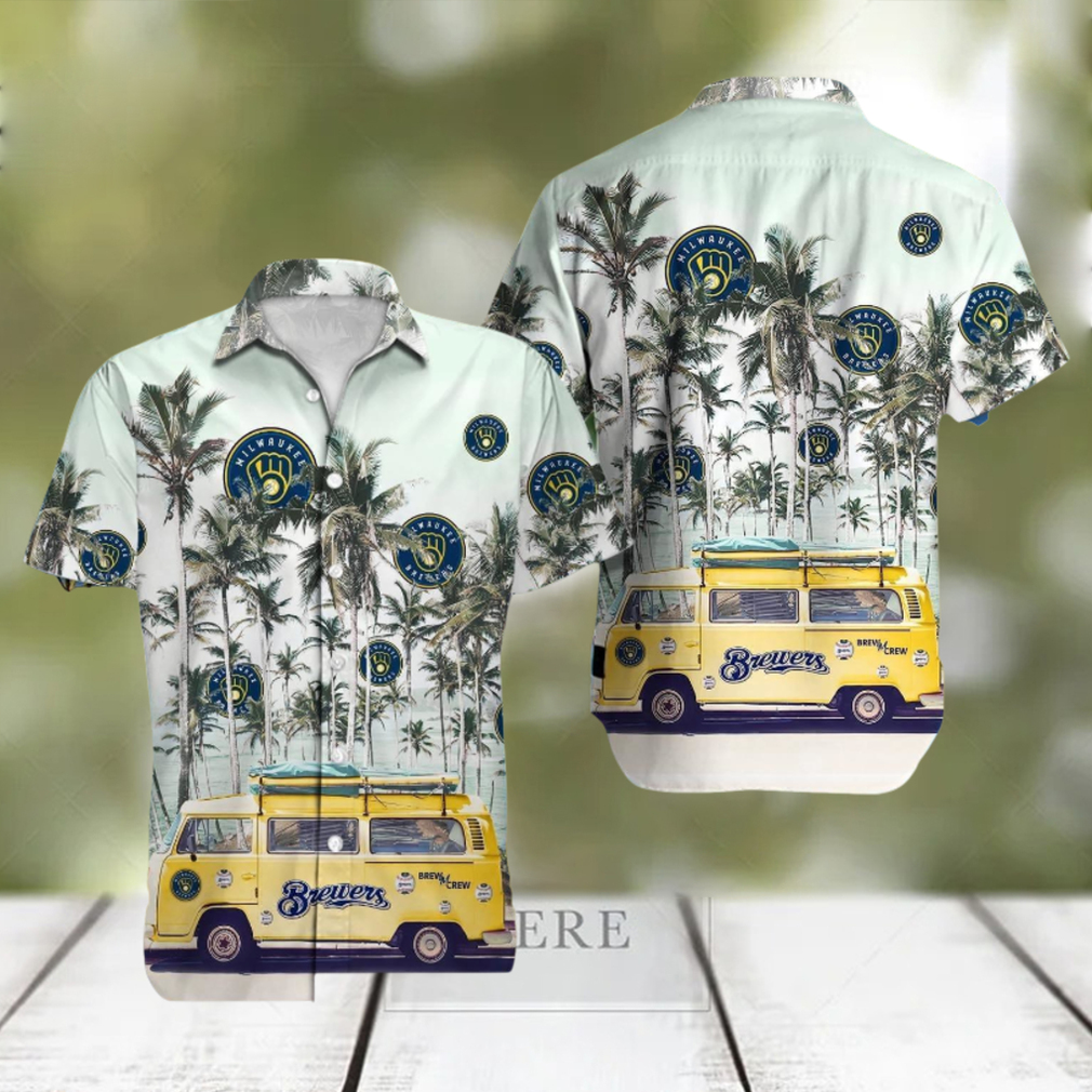 Milwaukee Brewers MLB Coconut Car Pattern Hawaiian Shirt Milwaukee Brewers MLB Coconut Car Pattern Hawaiian Shirt