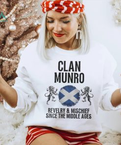 Munro Clan Scottish Family Name Scotland Heraldry Men's T shirt