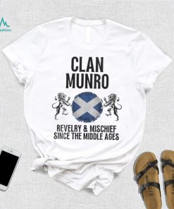 Munro Clan Scottish Family Name Scotland Heraldry Men's T shirt