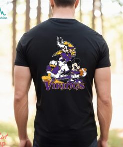 NFL Minnesota Vikings Mickey Mouse Donald Duck Goofy Football T Shirt