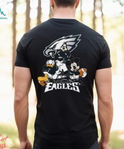 NFL Philadelphia Eagles Mickey Mouse Donald Duck Goofy Football T Shirt