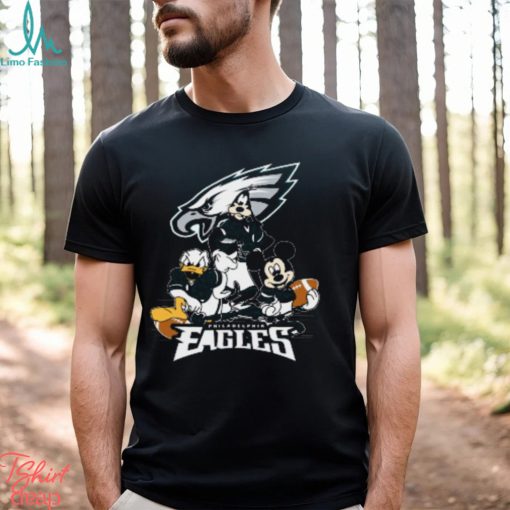 NFL Philadelphia Eagles Mickey Mouse Donald Duck Goofy Football T Shirt