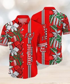 NFL Tampa Bay Buccaneers Hawaii Shirt Flower Chic Aloha Fashion