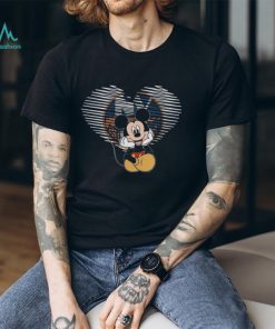 NHL New York Islanders The Heart Mickey Mouse Disney Hockey Shirt