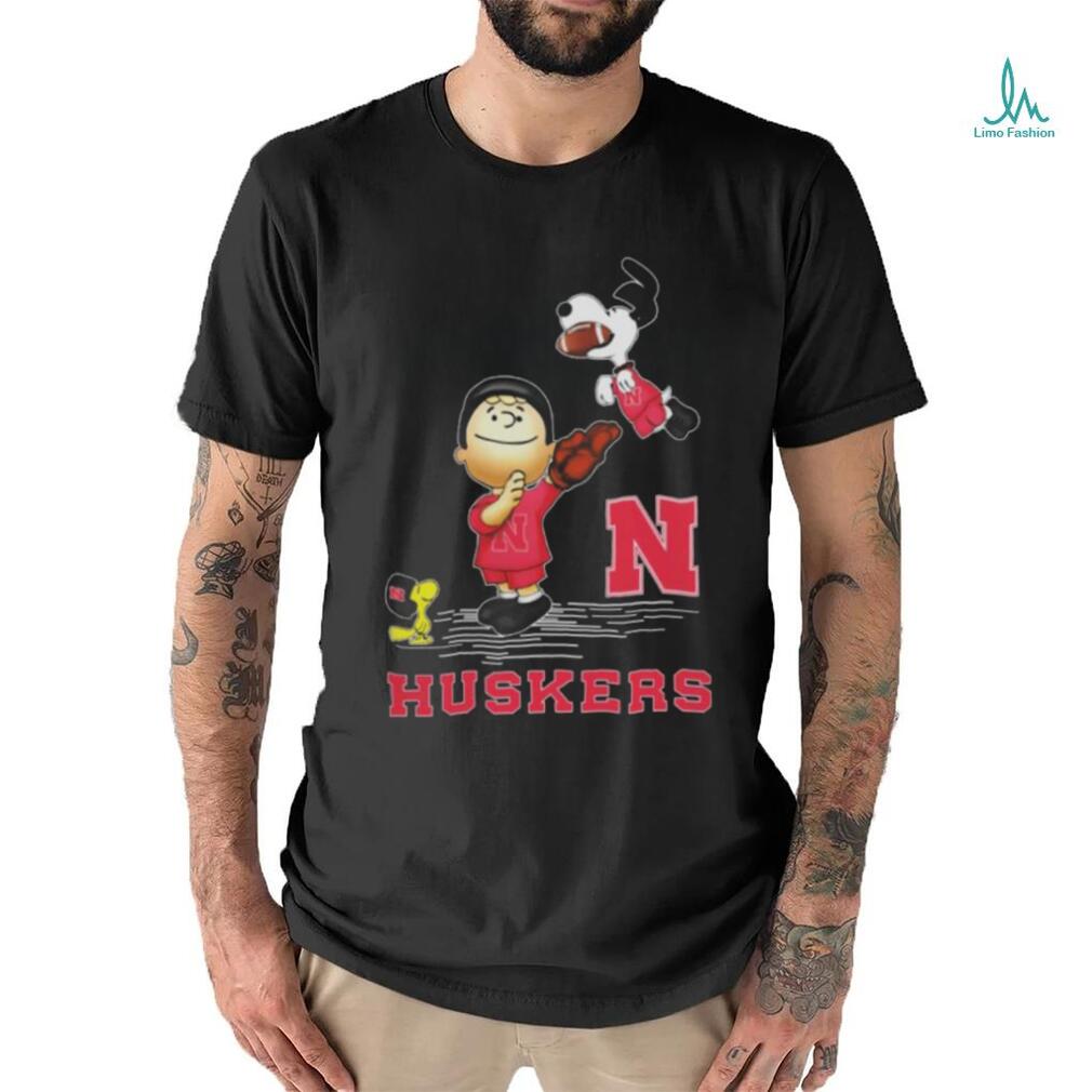 Nebraska Cornhuskers The Peanuts Sport Fans Christmas shirt Nebraska Cornhuskers The Peanuts Sport Fans Christmas shirt