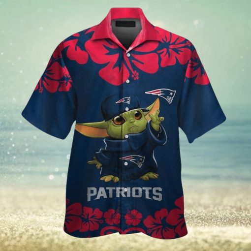 New England Patriots Baby Yoda Short Sleeve Button Up Tropical Hawaiian Shirt