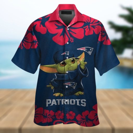 New England Patriots Baby Yoda Short Sleeve Button Up Tropical Hawaiian Shirt