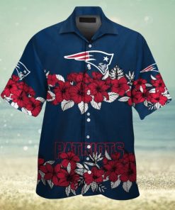 New England Patriots Short Sleeve Button Up Tropical Hawaiian Shirt VER014New England Patriots Short Sleeve Button Up Tropical Hawaiian Shirt VER014