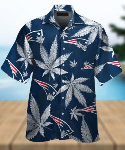 New England Patriots Short Sleeve Button Up Tropical Hawaiian Shirt VER015