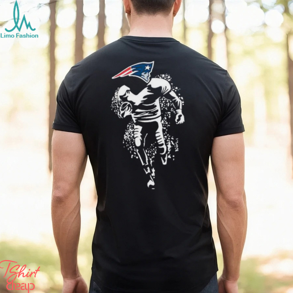 New England Patriots Starter Logo Graphic 2023 Shirt New England Patriots Starter Logo Graphic 2023 Shirt