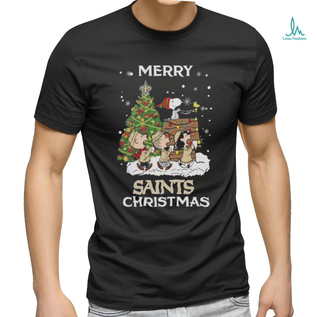 New Orleans Saints Snoopy Family Christmas Tree shirt New Orleans Saints Snoopy Family Christmas Tree shirt