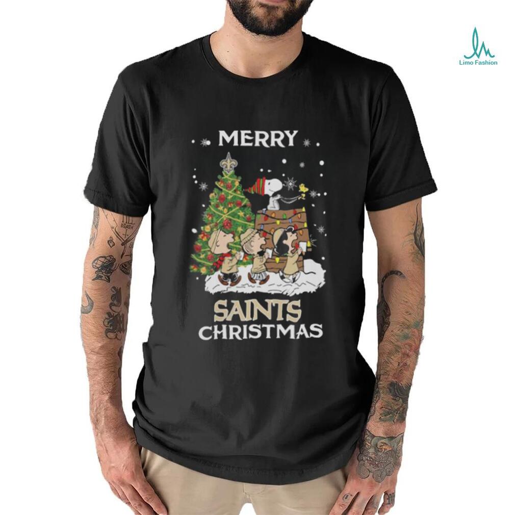 New Orleans Saints Snoopy Family Christmas Tree shirt New Orleans Saints Snoopy Family Christmas Tree shirt