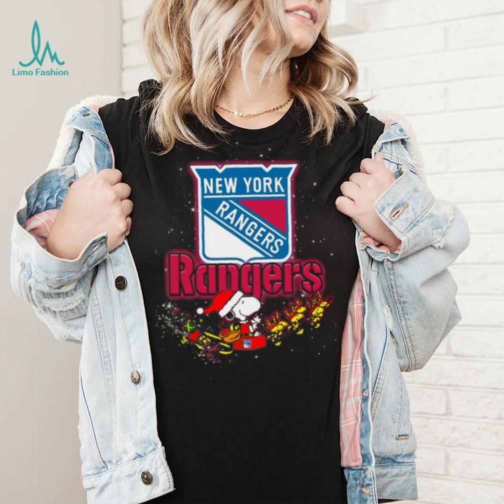 https://img.limotees.com/photos/2023/12/New-York-Rangers-NHL-Santa-Snoopy-and-Woodstock-Christmas-T-Shirt4.jpg