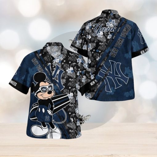 New York Yankees Mickey Mouse Floral Short Sleeve Hawaii Shirt