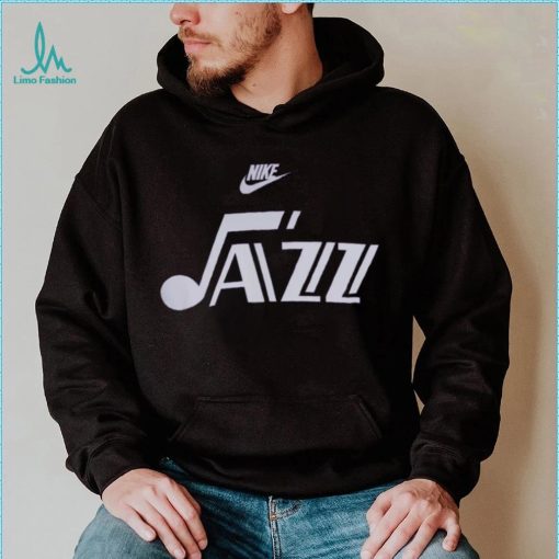 Nike Men’s Utah Jazz Hardwood Classic Pregame T Shirt