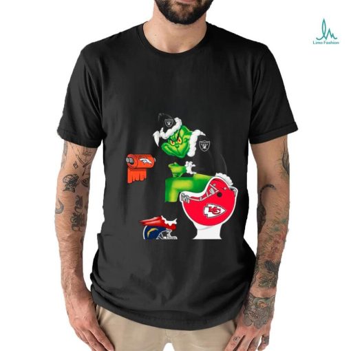 Oakland Raiders Grinch Santa Sitting Kansas City Chiefs Toilet christmas shirt