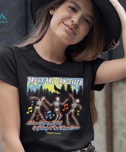 Official Bossdogart Drugs Are Cancelled We’re Getting Naked And Yelling At The Moon Sober Shirt