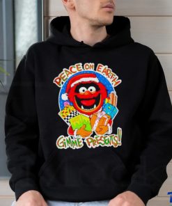 Official Muppets Santa Peace On Earth Gimme Presents T Shirt