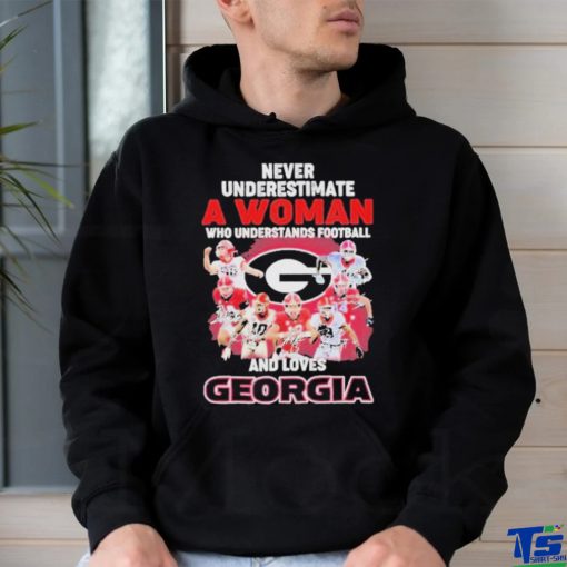 Official Never Underestimate A Woman Who Understands Football And Loves Georgia College Football Signatures Christmas T Shirt