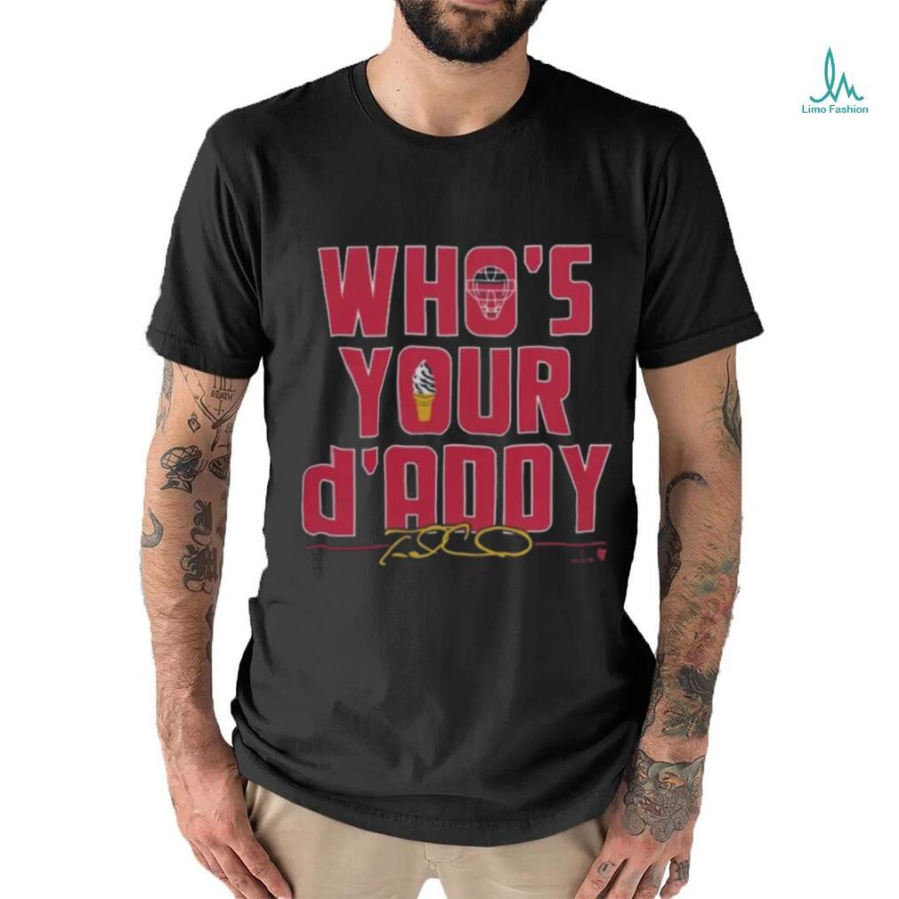 Official Travis d’arnaud atlanta braves of major league baseball who’s your d’addy Shirt Official Travis d’arnaud atlanta braves of major league baseball who’s your d’addy Shirt