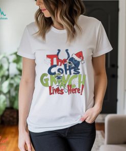 Official grinch Hat Santa The Colts Lives Here Christmas Shirt