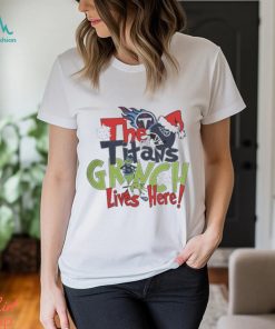 Official grinch Hat Santa The Titans Lives Here Christmas Shirt