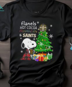 Official new Orleans Saints Snoopy Flannels Hot Cocoa Christmas Lights Tree T Shirt