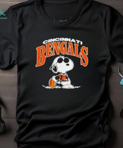 Official snoopy Cincinnati Bengals Football T shirt