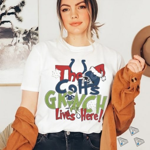 Official the Colts Grinch Lives Here Christmas T Shirt