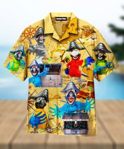 Parrot Pirate Just A Chasing Pirates The Booty Life Hawaiian Shirt