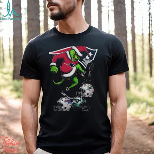 Patriots Merch The Grinch New England Patriots Stomp On NFL Teams Christmas Shirt