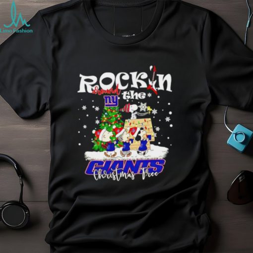 Peanuts NFL New York Giants Rockin Around Christmas Tree shirt