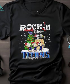 Peanuts NFL Tennessee Titans Rockin Around Christmas Tree shirt