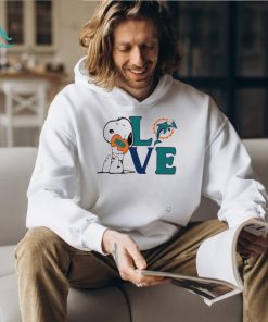 Peanuts Snoopy love Miami Dolphins shirt