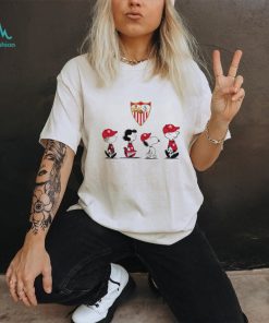 Peanuts characters Sevilla FC shirt