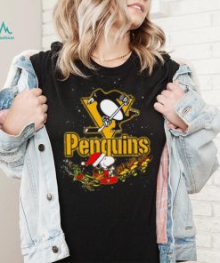 Pittsburgh Penguins NHL Santa Snoopy and Woodstock Christmas T Shirt
