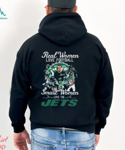 Real Women Love Football Smart Women Love The New York Jets Gameday Signatures Shirt