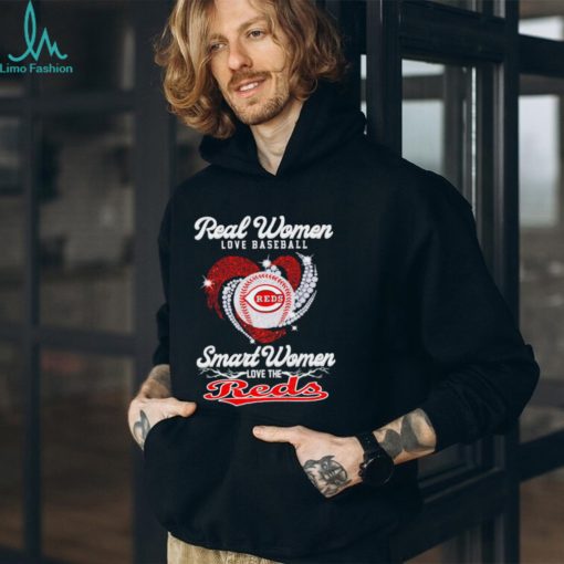 Real women love baseball smart women love the Cincinnati Reds baseball heart logo gift shirt