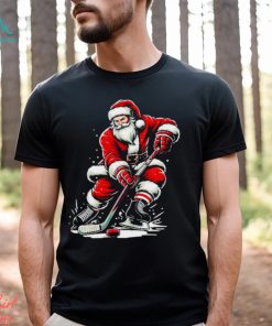 Santa Claus playing ice hockey sport Christmas shirt