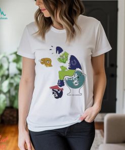 Santa grinch Indianapolis colts shit on miamI dolphins toilet and england Patriots helmet Christmas shirt