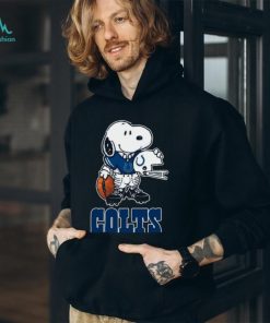 Snoopy A Strong And Proud Indianapolis Colts Player Shirt