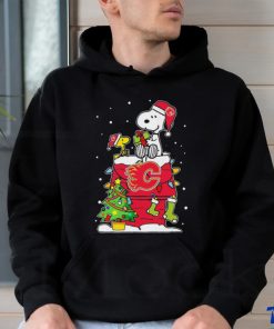 Snoopy And Woodstock Calgary Flames Christmas Tree Shirt